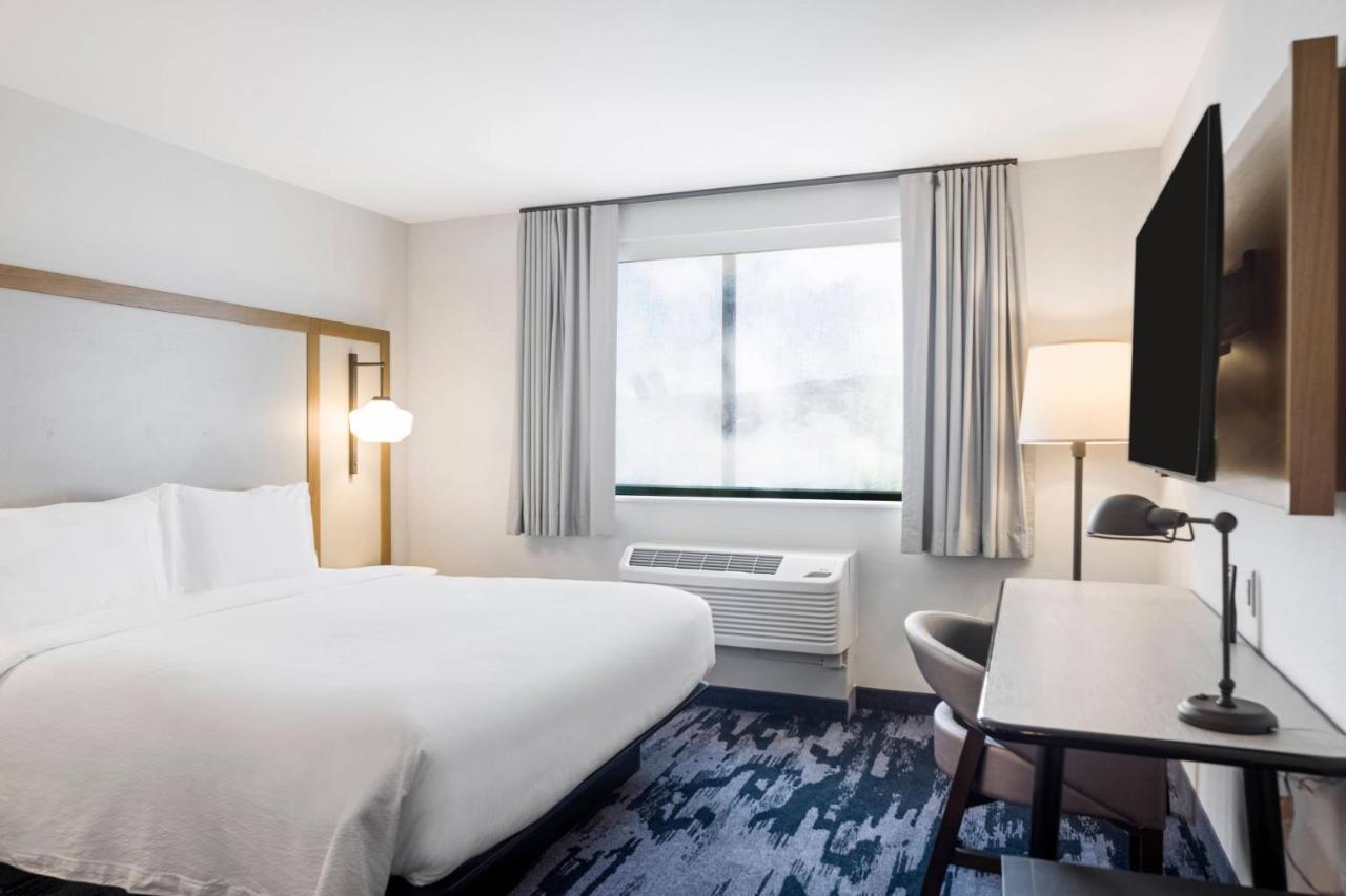 Fairfield Inn & Suites By Marriott San Diego Pacific Beach Экстерьер фото