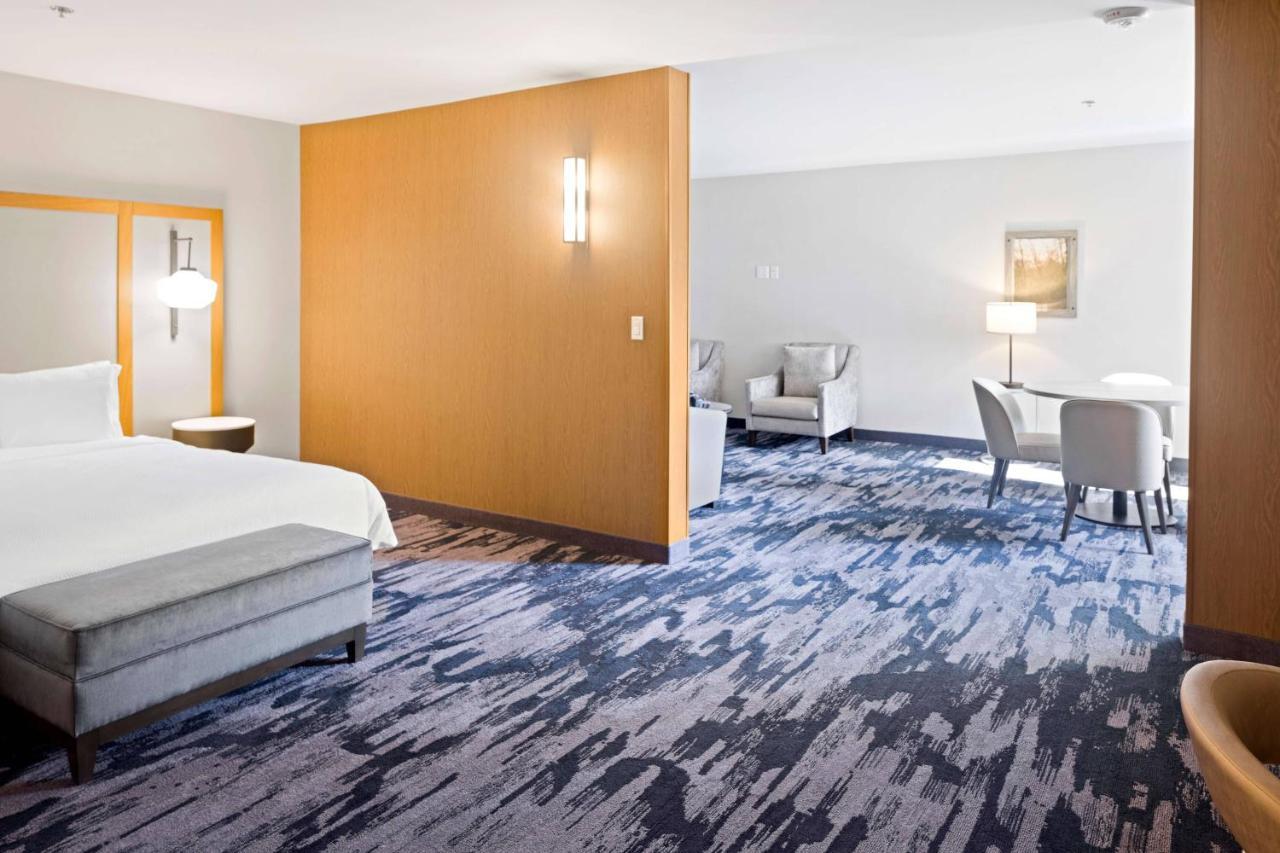 Fairfield Inn & Suites By Marriott San Diego Pacific Beach Экстерьер фото