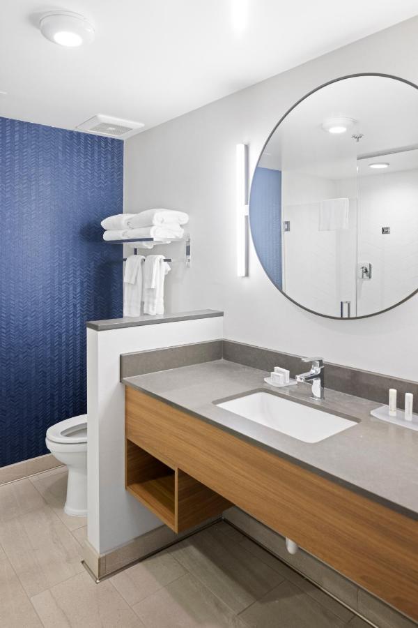 Fairfield Inn & Suites By Marriott San Diego Pacific Beach Экстерьер фото