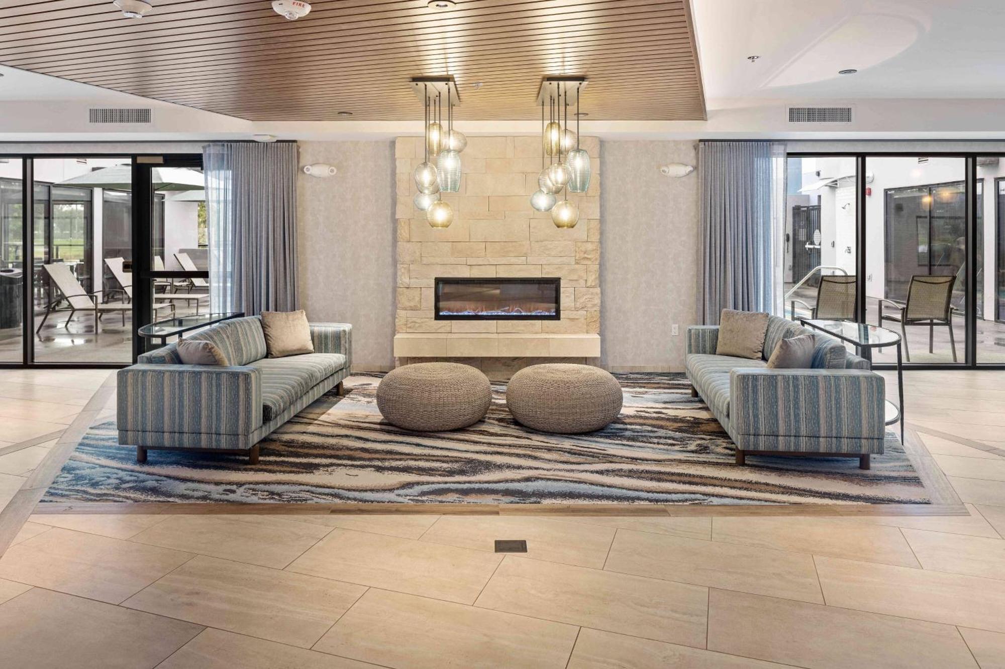 Fairfield Inn & Suites By Marriott San Diego Pacific Beach Экстерьер фото