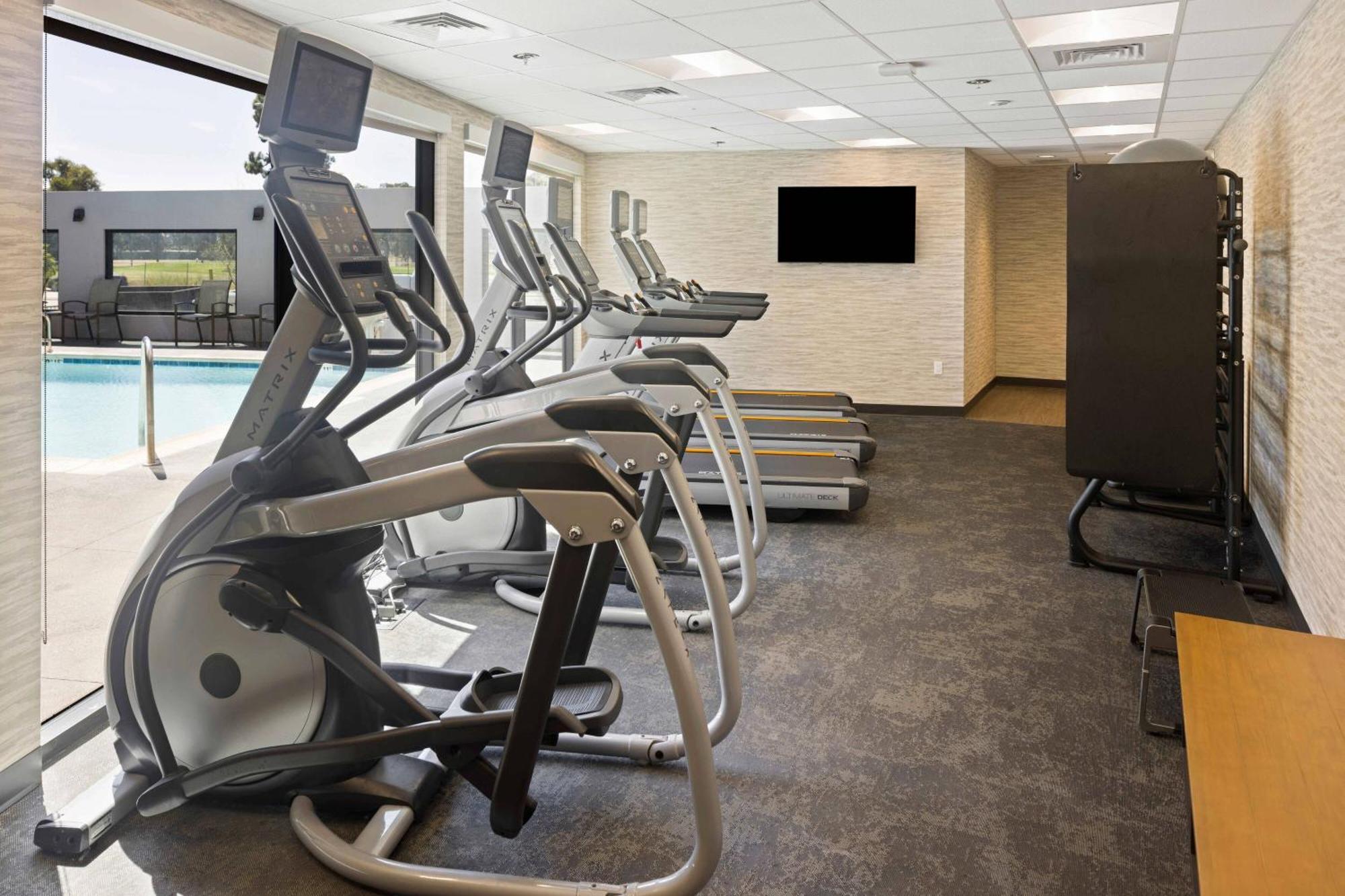 Fairfield Inn & Suites By Marriott San Diego Pacific Beach Экстерьер фото