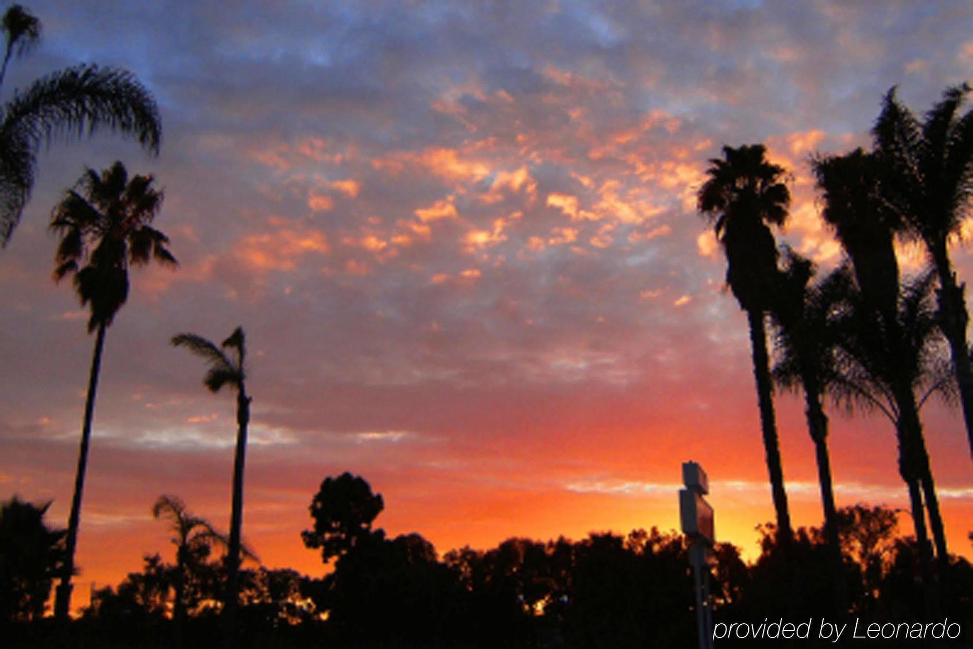 Fairfield Inn & Suites By Marriott San Diego Pacific Beach Экстерьер фото